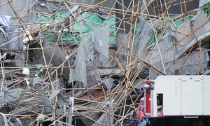 广州天府路一楼房脚手架坍塌，6人受伤