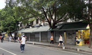 打假风暴中的广州世界皮具城：仍有“拉客仔”顶风出货