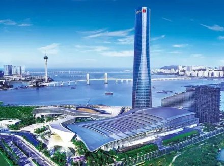 珠海房企闷声拿地，三年扩表1300亿