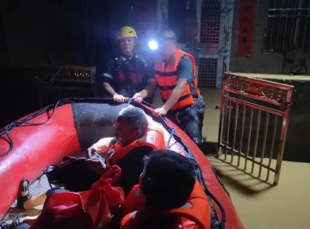 梅州暴雨后72小时：孤岛突破仍在继续，地质灾害风险上升