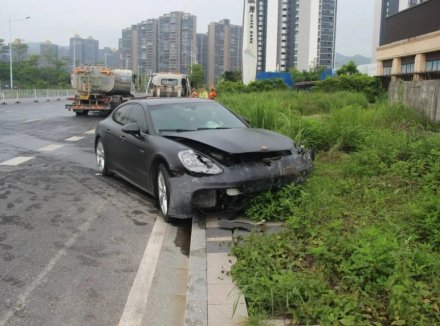 行车记录曝光！广东一女子暴饮白、洋、啤后开百万轿跑飙到160km/h