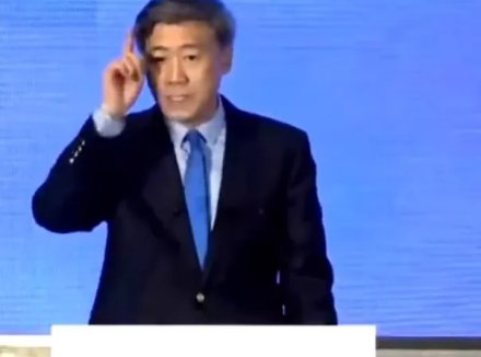 李稻葵再次呼吁取消“禁摩”并点名广州：造摩托的却见不得摩托